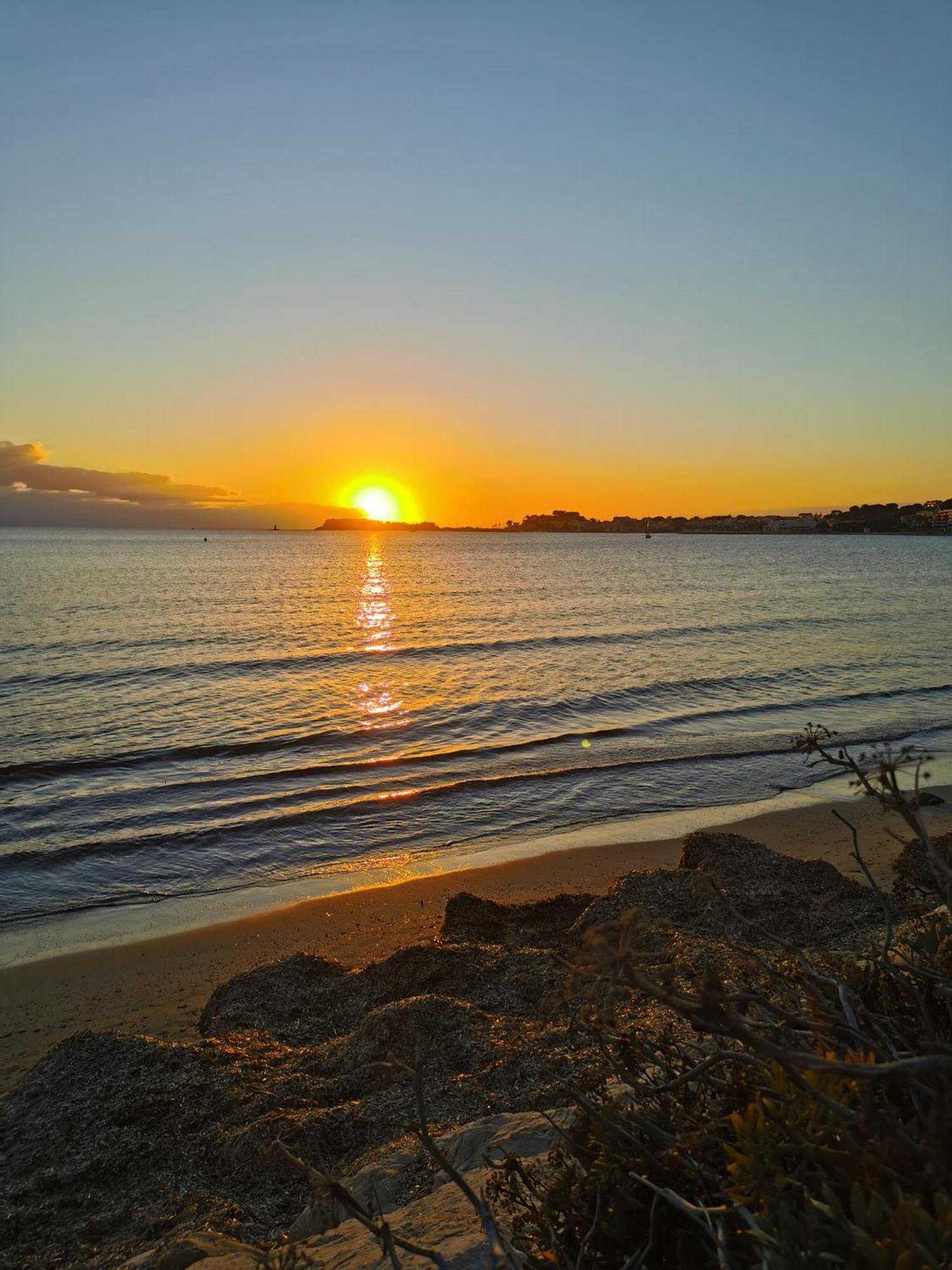 Belazur Entre Plage Et Port Bandol Exteriér fotografie